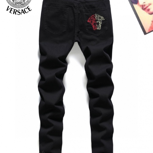 Replica Versace Jeans For Men #975833 $42.00 USD for Wholesale