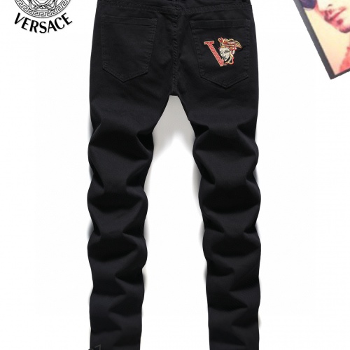 Replica Versace Jeans For Men #975835 $42.00 USD for Wholesale