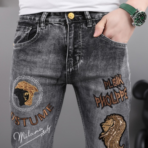 Replica Versace Jeans For Men #975876 $48.00 USD for Wholesale