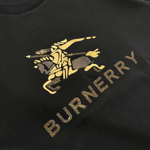 Replica Burberry T-Shirts Short Sleeved For Unisex #976153 $64.00 USD for Wholesale