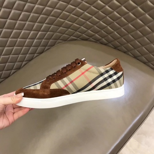 Replica Burberry Casual Shoes For Men #976336 $64.00 USD for Wholesale