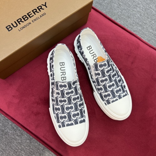 Replica Burberry Casual Shoes For Men #976433 $76.00 USD for Wholesale