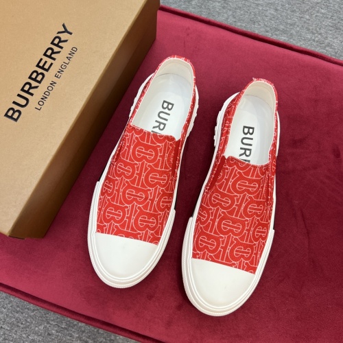 Burberry Casual Shoes For Men #976442