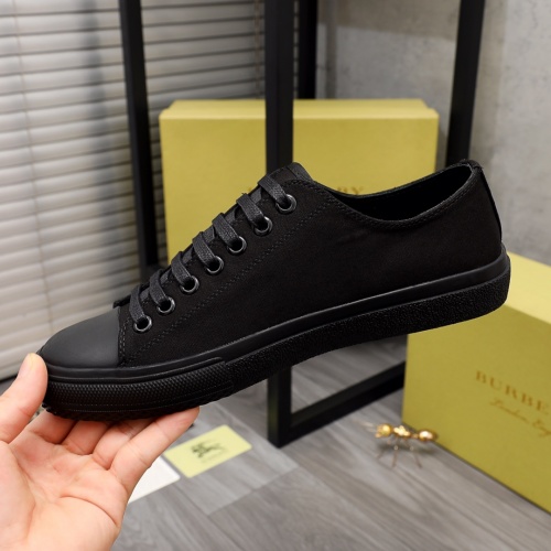 Replica Burberry Casual Shoes For Men #976476 $76.00 USD for Wholesale