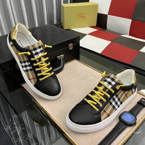 Burberry Casual Shoes For Men #976478