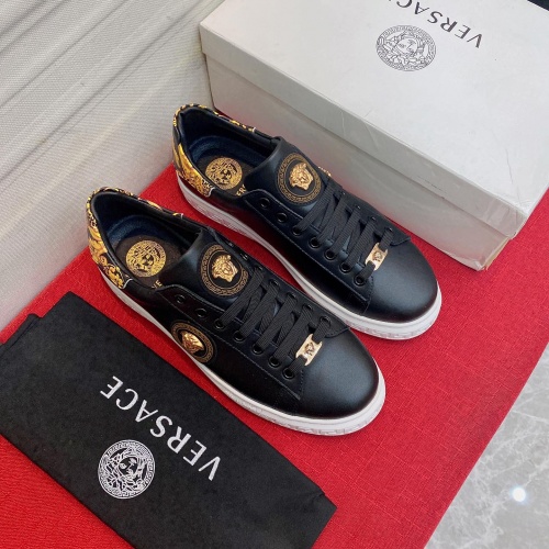 Replica Versace Casual Shoes For Men #976620 $72.00 USD for Wholesale