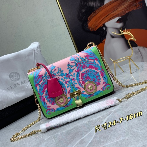 Versace AAA Quality Messenger Bags For Women #977001