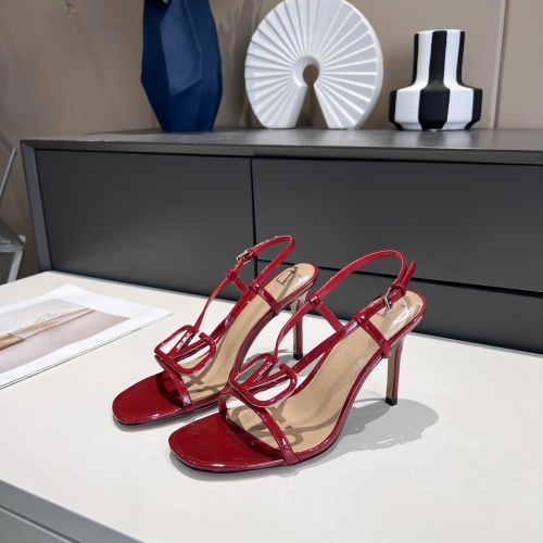 Valentino Sandal For Women #977160