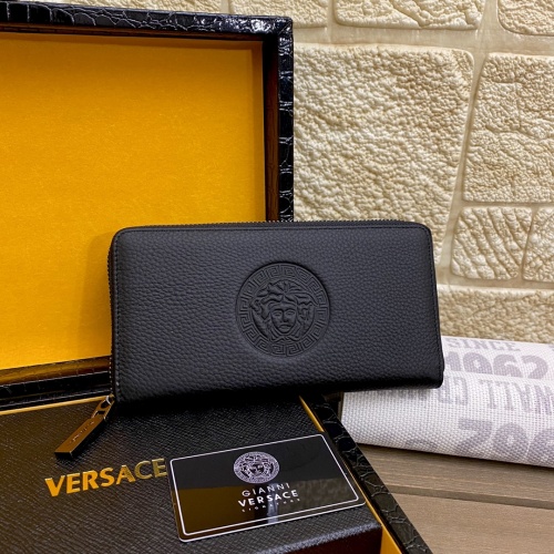 Versace AAA Man Wallets #977221 $45.00 USD, Wholesale Replica Versace AAA Man Wallets