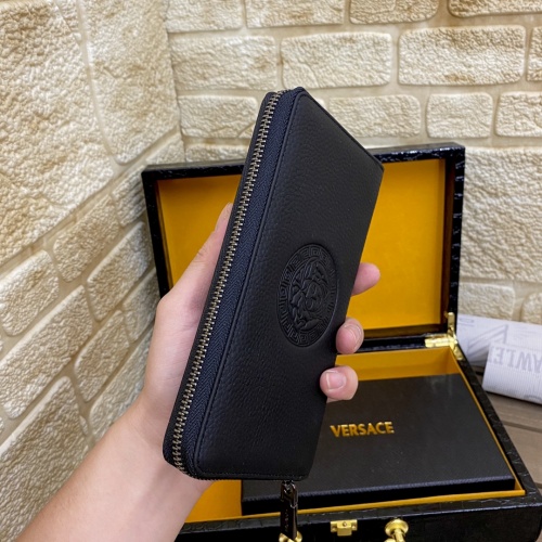 Replica Versace AAA Man Wallets #977221 $45.00 USD for Wholesale