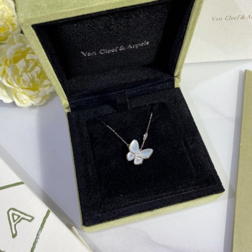Replica Van Cleef & Arpels Necklaces For Women #977584 $36.00 USD for Wholesale