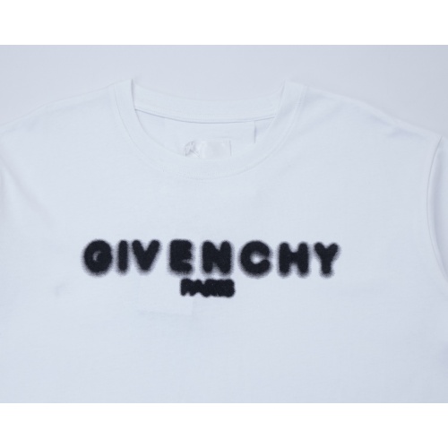 Replica Givenchy T-Shirts Short Sleeved For Unisex #977835 $40.00 USD for Wholesale