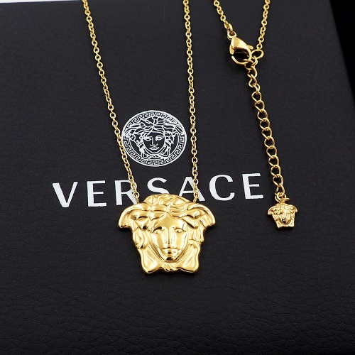 $24.00 USD Versace Necklace #978049