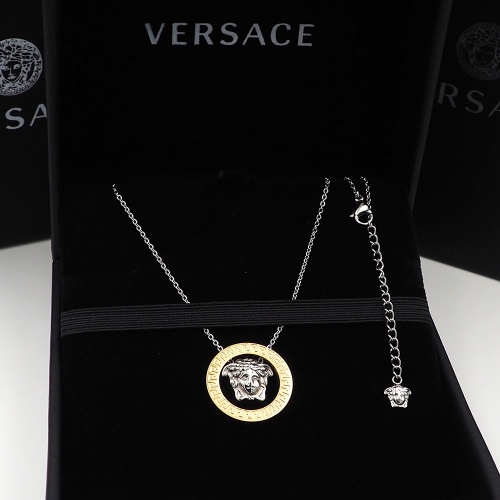 Versace Necklace #978059 $25.00 USD, Wholesale Replica Versace Necklace