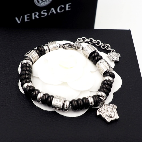 Versace Bracelet #978136 $34.00 USD, Wholesale Replica Versace Bracelet