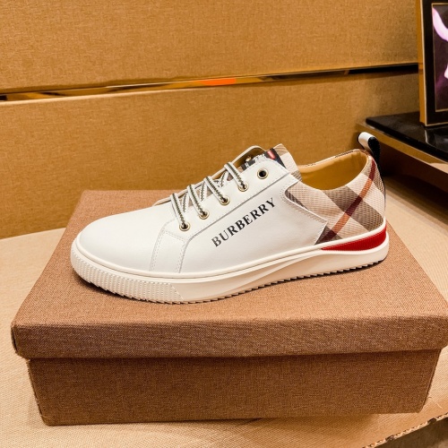 Replica Burberry Casual Shoes For Men #978931 $76.00 USD for Wholesale