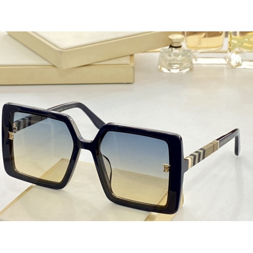 Burberry AAA Quality Sunglasses #978985