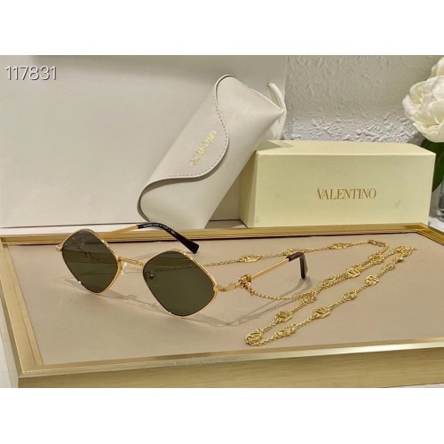 Valentino AAA Quality Sunglasses #979386
