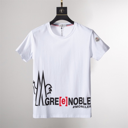 $25.00 USD Moncler T-Shirts Short Sleeved For Men #979789