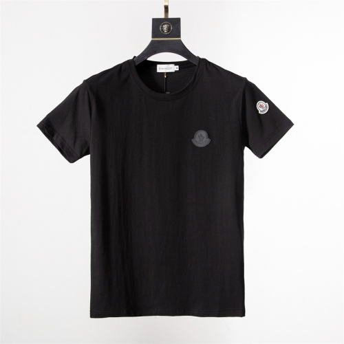 Moncler T-Shirts Short Sleeved For Men #979791