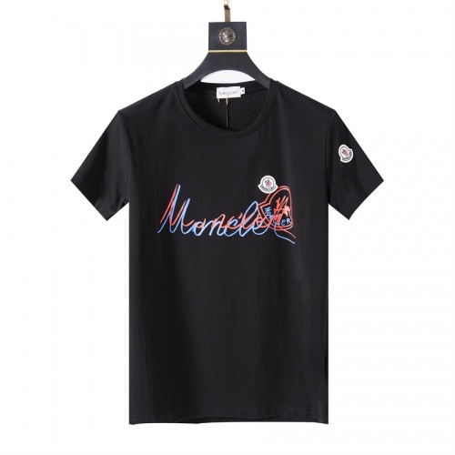 Moncler T-Shirts Short Sleeved For Men #979831