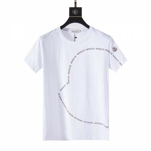 Moncler T-Shirts Short Sleeved For Men #979840