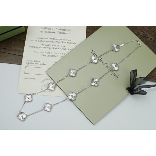 Van Cleef & Arpels Necklaces For Women #980147