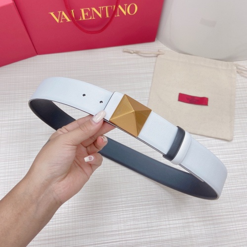 Valentino AAA Quality Belts For Women #981605