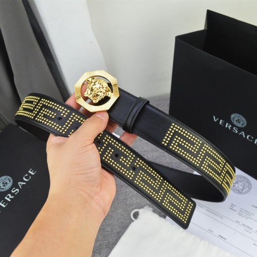 Versace AAA Quality Belts For Men #981902