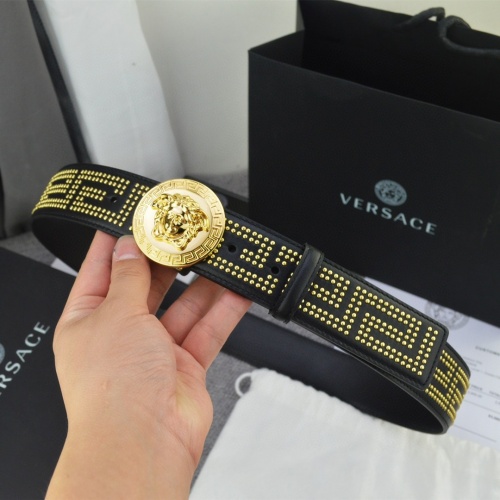 Versace AAA Quality Belts For Men #981904