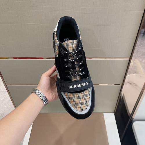Replica Burberry Casual Shoes For Men #982272 $76.00 USD for Wholesale