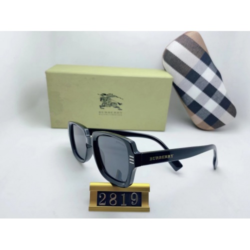 Burberry Sunglasses #982900