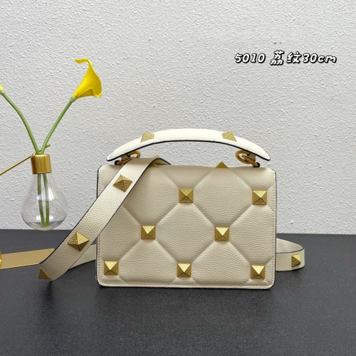 Replica Valentino AAA Quality Messenger Bags For Women #983198 $118.00 USD for Wholesale