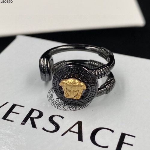 Versace Rings #983596