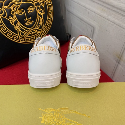 Replica Burberry Casual Shoes For Men #983756 $72.00 USD for Wholesale