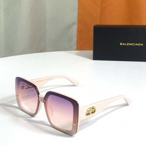 Balenciaga AAA Quality Sunglasses #983860