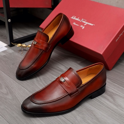 Salvatore Ferragamo Leather Shoes For Men #983929