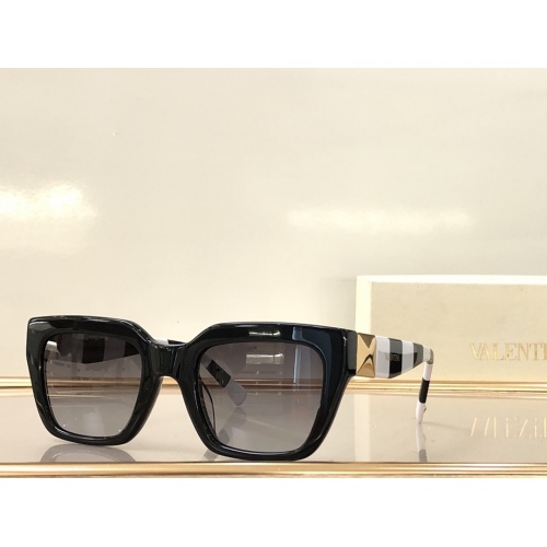Valentino AAA Quality Sunglasses #983953 $60.00 USD, Wholesale Replica Valentino AAA Quality Sunglasses