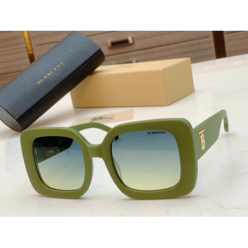 Burberry AAA Quality Sunglasses #984078