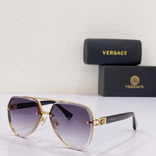 Versace AAA Quality Sunglasses #984270