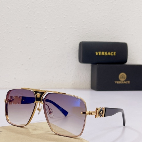 Versace AAA Quality Sunglasses #984286