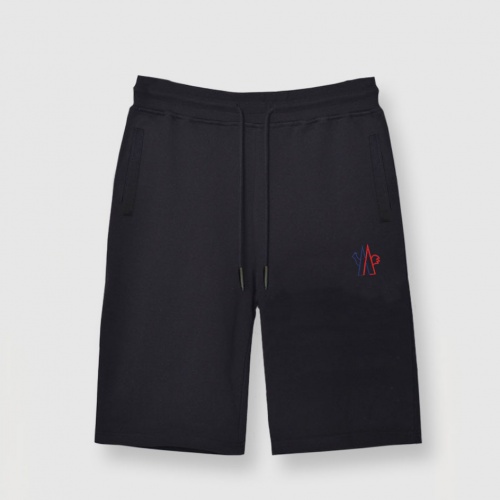 Moncler Pants For Men #984743