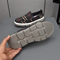 $72.00 USD Burberry Casual Shoes For Men #973633