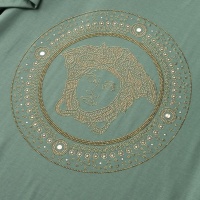 $36.00 USD Versace T-Shirts Short Sleeved For Men #974281