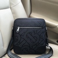$108.00 USD Burberry AAA Man Messenger Bags #974327