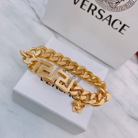 $38.00 USD Versace Bracelet #975430