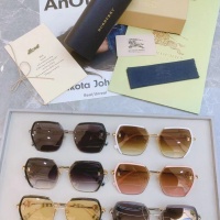 $60.00 USD Burberry AAA Quality Sunglasses #975629