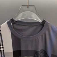 $68.00 USD Burberry T-Shirts Short Sleeved For Unisex #976155