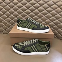 $64.00 USD Burberry Casual Shoes For Men #976335