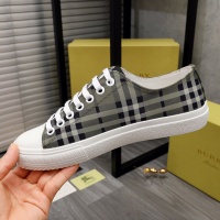 $76.00 USD Burberry Casual Shoes For Men #976463